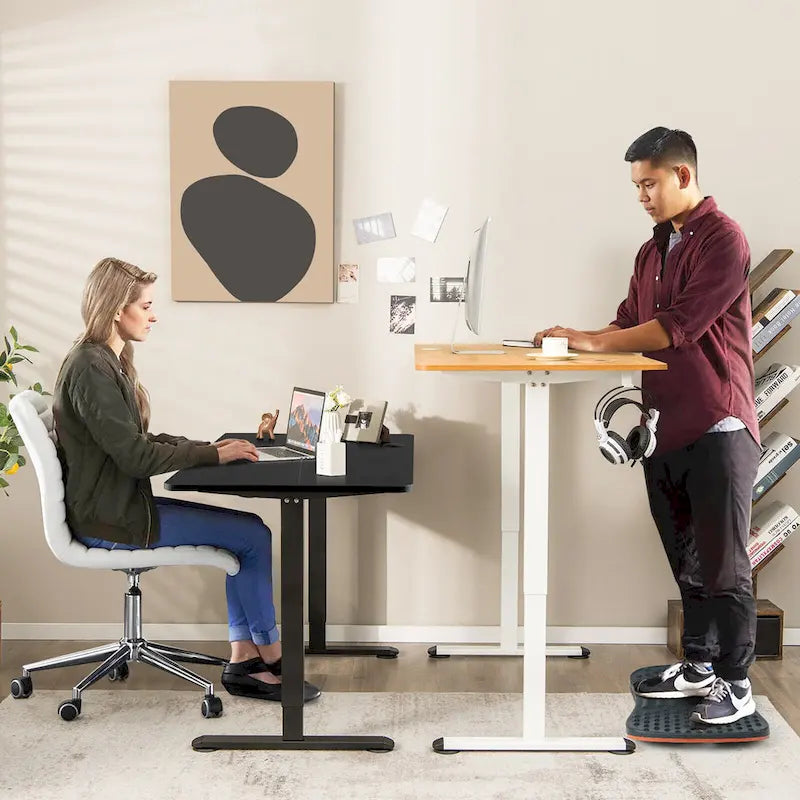 Scrivania elettrica regolabile in altezza Sit-Stand, marrone/nero/naturale, monoposto