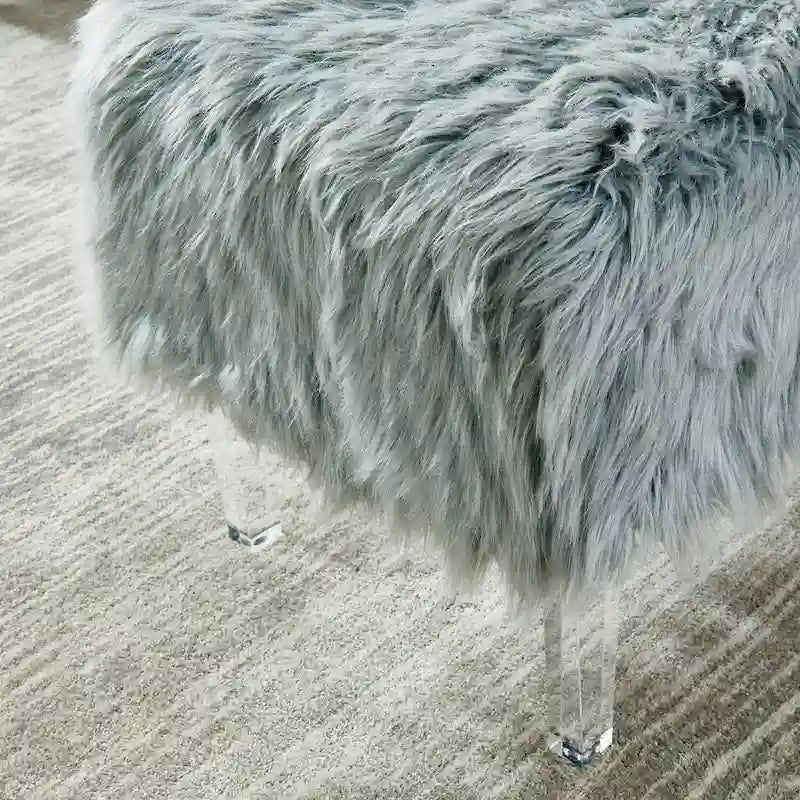 Pouf Rotondo Grigio / Rosa / Nero in Pelliccia Sintetica con Gambe in Acrilico Trasparente, Posti a Sedere 1